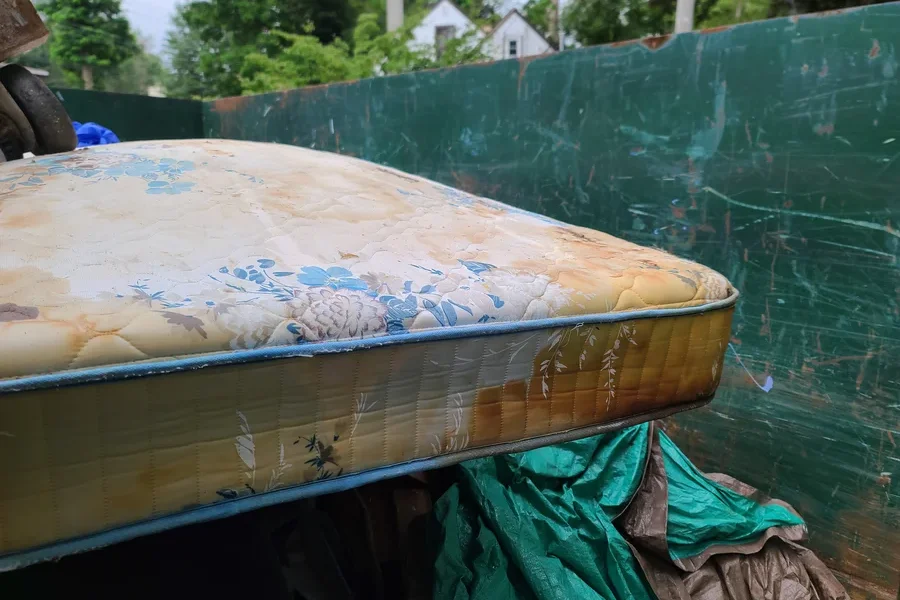 Reliable Mattress Removal Kingwood, TX